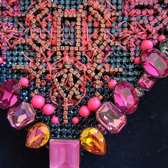 Original one of a kind Swarovski Crystal necklace. - Picture 5 of 6